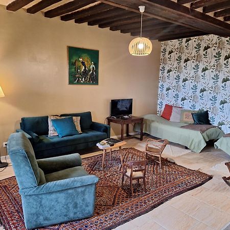 Ecouves La Petite Maison Dans La Nature מראה חיצוני תמונה